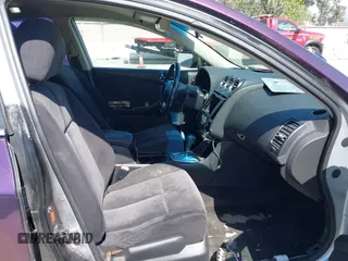 2007 Nissan Altima S with VIN 1N4AL21E47C110534, listed as a IAAI auction lot 42008009 with 183,555 mi miles and . Bid and sale history available at DreamBid. Image 5.