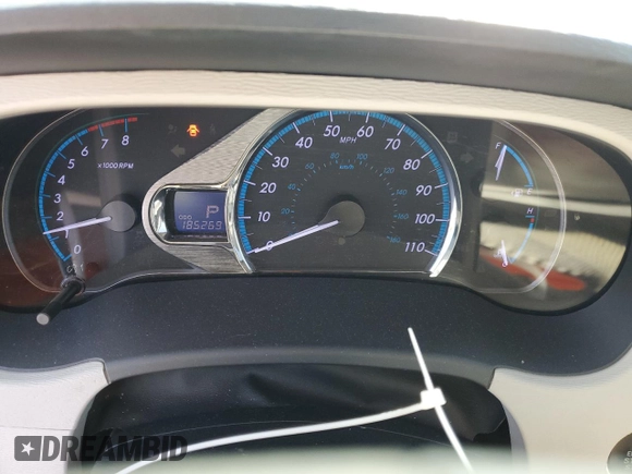 2013 Toyota Sienna XLE AAS with VIN 5TDYK3DC5DS322039, listed as a Copart auction lot 61657715 with 185,269 mi miles and Salvage title. Bid and sale history available at DreamBid. Image 9.