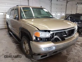 2006 GMC Yukon XL SLT z VIN 1GKFK16Z26J130403, wystawiony jako IAAI lot #42284835 z przebiegiem 228 923 mil mil oraz . Historia ofert i sprzedaży dostępna na DreamBid. Obrazek 12.