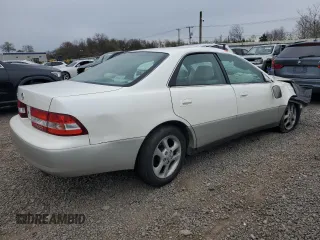 2001 Lexus ES 300 with VIN JT8BF28G215104142, listed as a Copart auction lot 52108405 with 171,766 mi miles and Salvage Title. Bid and sale history available at carsss.com. Image 3.