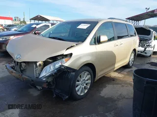 2014 Toyota Sienna Ltd with VIN 5TDDK3DC0ES091759, listed as a IAAI auction lot 41150493 with 155,165 mi miles. Bid and sale history available at carsss.com. Image 18.