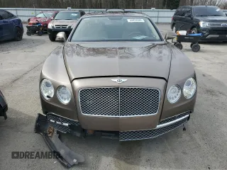 2014 Bentley Flying Spur with VIN SCBEC9ZA1EC090152, listed as a Copart auction lot 44933585 with 85,146 mi miles and Salvage title. Bid and sale history available at DreamBid. Image 5.