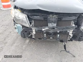 2007 Mitsubishi Outlander XLS z VIN JA4MT41X97Z018573, wystawiony jako IAAI lot #41937728 z przebiegiem 151 346 mil mil oraz . Historia ofert i sprzedaży dostępna na DreamBid. Obrazek 12.
