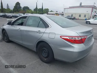 2015 Toyota Camry XLE z VIN 4T1BF1FK6FU953511, wystawiony jako IAAI lot #42377050 z przebiegiem 160 781 mil mil oraz . Historia ofert i sprzedaży dostępna na DreamBid. Obrazek 3.