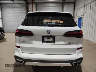 2026 BMW X5 M60i z VIN 5UX33EU09T9014506, wystawiony jako Copart lot #58346625 z przebiegiem 1 367 mil mil oraz Czysty tytuł • Clean title. Historia ofert i sprzedaży dostępna na DreamBid. Obrazek 6.