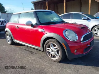 2010 MINI Hardtop S with VIN WMWMF7C50ATZ69911, listed as a IAAI auction lot 41393076 with 94,891 mi miles and . Bid and sale history available at DreamBid. Image 1.