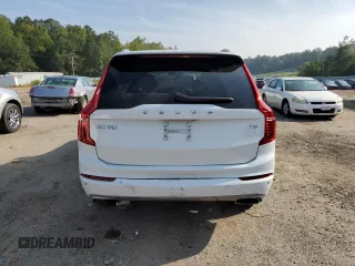2021 Volvo XC90 Momentum z VIN YV4102CK3M1702436, wystawiony jako Copart lot #66855793 z przebiegiem 41 700 mil mil oraz . Historia ofert i sprzedaży dostępna na DreamBid. Obrazek 6.