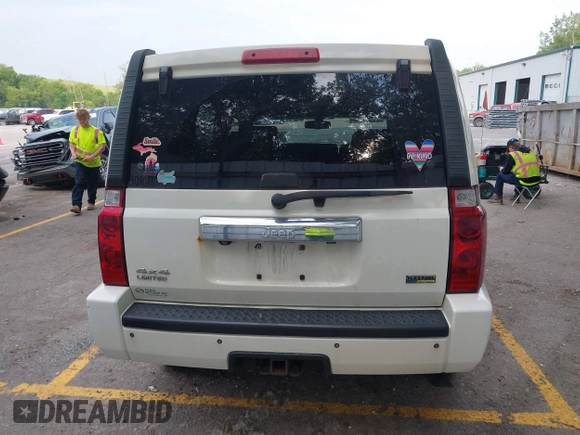 2008 Jeep Commander Limited with VIN 1J8HG58N08C190641, listed as a IAAI auction lot 42442380 with 194,114 mi miles and . Bid and sale history available at DreamBid. Image 16.