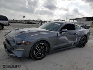 2022 Ford Mustang EcoBoost with VIN 1FA6P8TH3N5140579, listed as a Copart auction lot 44513625 with 31,897 mi miles and Salvage Title. Bid and sale history available at carsss.com. Image 1.