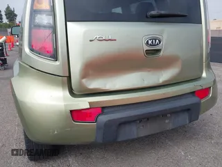 2011 Kia Soul + with VIN KNDJT2A2XB7205827, listed as a IAAI auction lot 41889620 with 158,965 mi miles. Bid and sale history available at carsss.com. Image 6.
