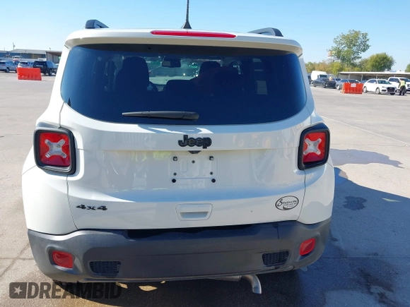 2023 Jeep Renegade Altitude z VIN ZACNJDE12PPP41358, wystawiony jako IAAI lot #40905494 z przebiegiem 4 102 mil mil oraz . Historia ofert i sprzedaży dostępna na DreamBid. Obrazek 17.