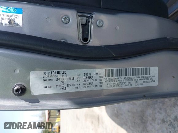 2016 Dodge Journey SE with VIN 3C4PDCAB2GT102871, listed as a IAAI auction lot 42009827 with 197,646 mi miles. Bid and sale history available at carsss.com. Image 9.
