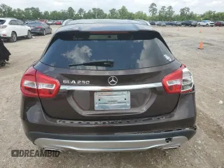 2015 Mercedes-Benz GLA 250 z VIN WDCTG4EB2FJ113312, wystawiony jako Copart lot #54522535 z przebiegiem 67 298 mil mil oraz Szkoda całkowita • Salvage title. Historia ofert i sprzedaży dostępna na DreamBid. Obrazek 6.