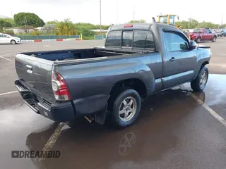 2010 Toyota Tacoma with VIN 5TENX4CN5AZ692063, listed as a IAAI auction lot 41587511 with 117,098 mi miles. Bid and sale history available at carsss.com. Image 4.