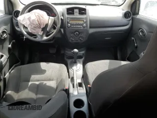 2016 Nissan Versa SV z VIN 3N1CN7AP4GL866142, wystawiony jako Copart lot #53696395 z przebiegiem 66 776 mil mil oraz Szkoda całkowita • Salvage title. Historia ofert i sprzedaży dostępna na DreamBid. Obrazek 8.