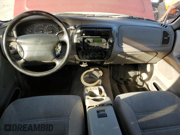 2000 Ford Explorer XLS z VIN 1FMZU72X7YUB64053, wystawiony jako Copart lot #53037485 z przebiegiem 197 312 mil mil oraz Szkody całkowita. Historia ofert i sprzedaży dostępna na DreamBid. Obrazek 8.