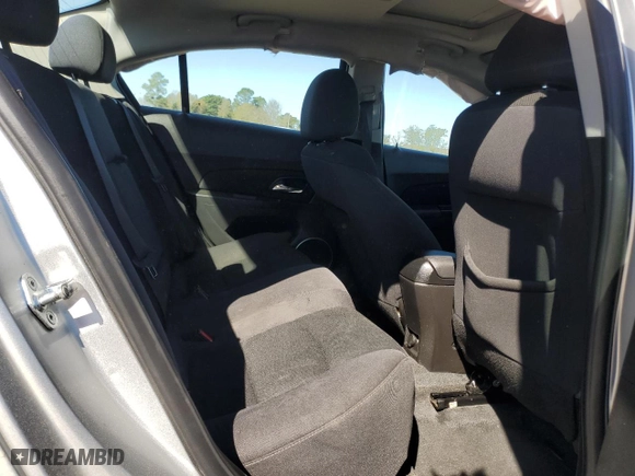 2016 Chevrolet Cruze Limited LT with VIN 1G1PE5SBXG7158822, listed as a Copart auction lot 49275465 with 124,047 mi miles and Salvage Title. Bid and sale history available at carsss.com. Image 10.