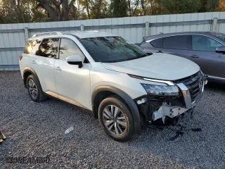 2024 Nissan Pathfinder SL with VIN 5N1DR3CA5RC213157, listed as a Copart auction lot 43481615 with 12,838 mi miles and Salvage Title. Bid and sale history available at carsss.com. Image 4.