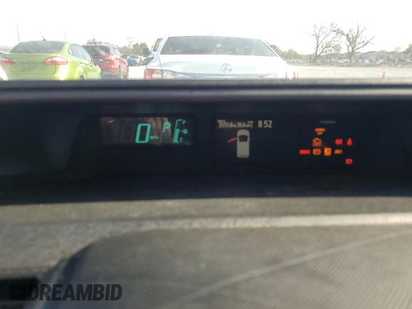 2012 Toyota Prius One with VIN JTDKDTB37C1030097, listed as a Copart auction lot 57120665 with 3,555 mi miles and Clean Title. Bid and sale history available at DreamBid. Image 9.