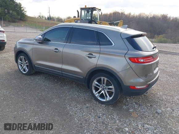 2016 Lincoln MKC Reserve with VIN 5LMCJ3D97GUJ31720, listed as a IAAI auction lot 41655116 with Not provided miles and . Bid and sale history available at DreamBid. Image 3.