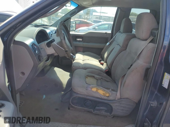2006 Ford F-150 STX с VIN 1FTRX12W36NB44910, выставлен на аукционе Copart как лот 65961755 с пробегом 165 586 миль миль и Чистый • Clean title. История ставок и продаж доступна на DreamBid. Изображение 7.