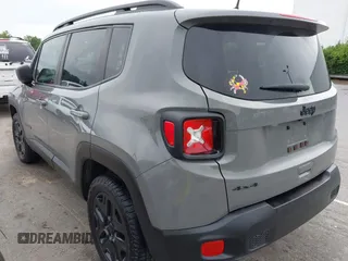 2020 Jeep Renegade Jeepster with VIN ZACNJBABXLPL53923, listed as a IAAI auction lot 42359624 with 67,418 mi miles and . Bid and sale history available at DreamBid. Image 3.
