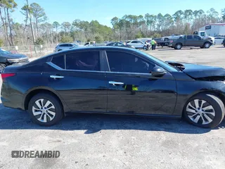 2020 Nissan Altima 2.5 S with VIN 1N4BL4BVXLC243162, listed as a IAAI auction lot 41449528 with 88,815 mi miles. Bid and sale history available at carsss.com. Image 13.