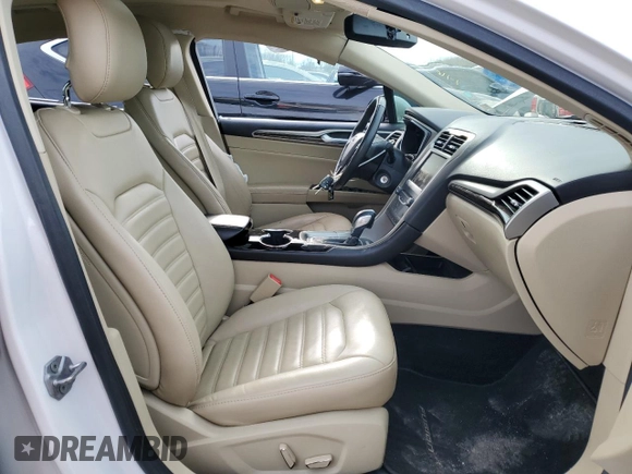2014 Ford Fusion SE with VIN 3FA6P0HD8ER181942, listed as a Copart auction lot 89134355 with 98,682 mi miles and Salvage Title. Bid and sale history available at DreamBid. Image 7.