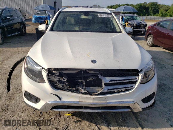 2019 Mercedes-Benz GLC 300 with VIN WDC0G4JB9KV159358, listed as a Copart auction lot 56053465 with 89,497 mi miles and Salvage title. Bid and sale history available at DreamBid. Image 5.