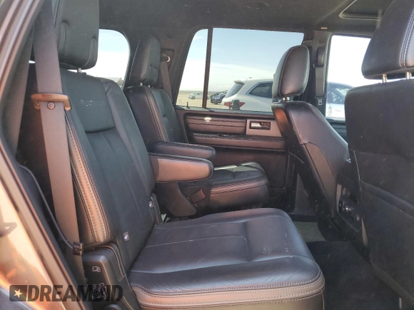 2016 Ford Expedition Platinum с VIN 1FMJU1MT3GEF36405, выставлен на аукционе Copart как лот 53292495 с пробегом 99 156 миль миль и Списание • Salvage title. История ставок и продаж доступна на DreamBid. Изображение 11.