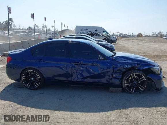 2017 BMW 3 Series 330i with VIN WBA8B9G33HNU57060, listed as a IAAI auction lot 42086418 with 78,356 mi miles and . Bid and sale history available at DreamBid. Image 13.