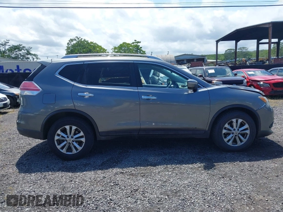 2015 Nissan Rogue SV with VIN 5N1AT2MT5FC852228, listed as a IAAI auction lot 41915519 with 296,091 mi miles. Bid and sale history available at carsss.com. Image 13.