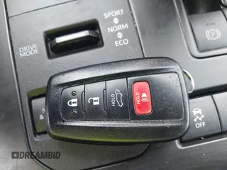 2021 Toyota Highlander XLE z VIN 5TDHZRBH7MS062420, wystawiony jako IAAI lot #41918161 z przebiegiem 136 842 mil mil oraz . Historia ofert i sprzedaży dostępna na DreamBid. Obrazek 11.