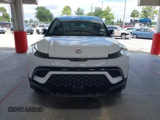 2023 Fisker Ocean Extreme с VIN VCF1EBU23PG006972, выставлен на аукционе IAAI как лот 42236647 с пробегом Не указан миль и . История ставок и продаж доступна на DreamBid. Изображение 12.