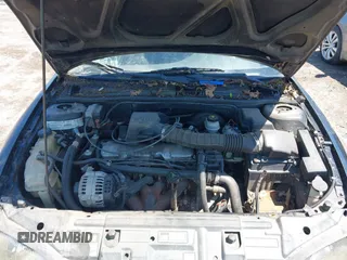 1999 Chevrolet Cavalier z VIN 1G1JC1240X7104077, wystawiony jako IAAI lot #42166913 z przebiegiem Nie podano mil oraz . Historia ofert i sprzedaży dostępna na DreamBid. Obrazek 10.