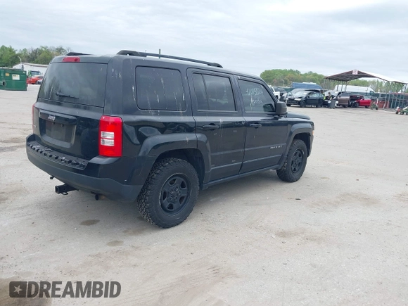 2015 Jeep Patriot Sport with VIN 1C4NJRBB3FD130331, listed as a IAAI auction lot 42075524 with 180,719 mi miles and . Bid and sale history available at carsss.com. Image 4.