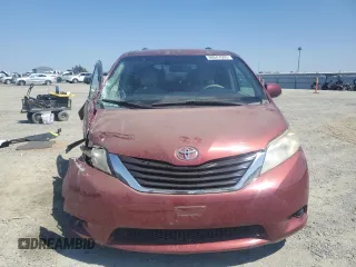 2014 Toyota Sienna LE AAS with VIN 5TDKK3DC9ES480133, listed as a Copart auction lot 60547605 with Not provided miles and Salvage title. Bid and sale history available at DreamBid. Image 5.