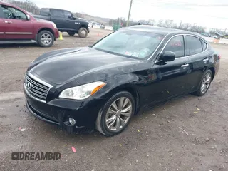 2013 Infiniti M37 with VIN JN1BY1AP9DM513719, listed as a IAAI auction lot 41543165 with 141,488 mi miles. Bid and sale history available at carsss.com. Image 17.