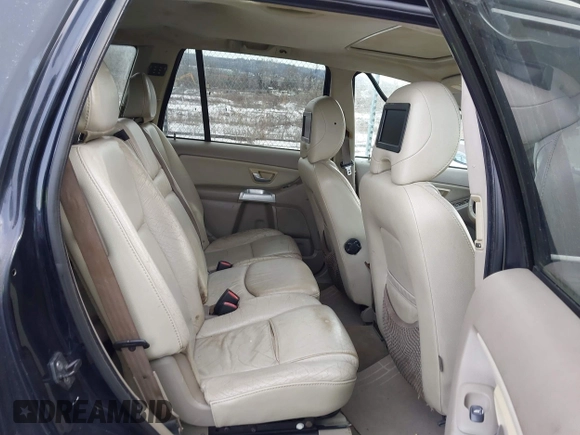 2006 Volvo XC90 4.4L V8 with VIN YV4CZ852861302731, listed as a IAAI auction lot 41405139 with 0 mi miles. Bid and sale history available at carsss.com. Image 8.
