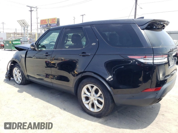 2019 Land Rover Discovery SE with VIN SALRG2RV0K2401898, listed as a Copart auction lot 69344504 with 31,548 mi miles and Salvage Title. Bid and sale history available at carsss.com. Image 2.