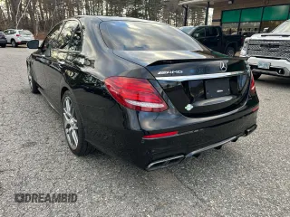 2019 Mercedes-Benz E 63 S AMG with VIN WDDZF8KB5KA527232, listed as a Copart auction lot 44852625 with 87,854 mi miles and Clean Title. Bid and sale history available at DreamBid. Image 3.
