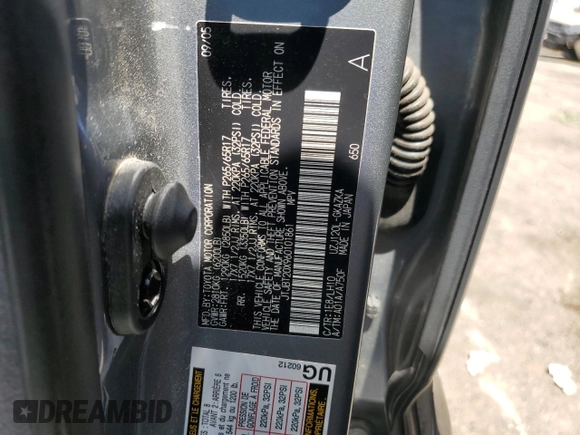 2006 Lexus GX 470 with VIN JTJBT20X960101861, listed as a Copart auction lot 68265414 with 138,512 mi miles and Salvage Title. Bid and sale history available at carsss.com. Image 16.