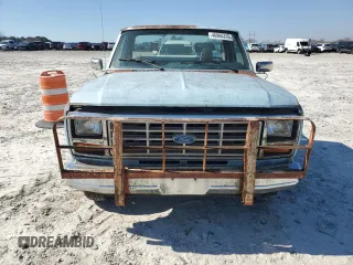 1986 Ford F-150 with VIN 1FTDF15Y1GKB91740, listed as a Copart auction lot 46900315 with 384 mi miles and Clean Title. Bid and sale history available at carsss.com. Image 5.