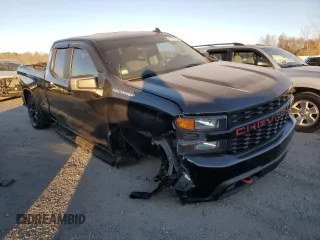 2019 Chevrolet Silverado 1500 Custom with VIN 1GCRYBEH8KZ275382, listed as a Copart auction lot 81099864 with 61,725 mi miles and Salvage Title. Bid and sale history available at DreamBid. Image 4.