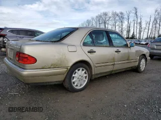 1999 Mercedes-Benz E with VIN WDBJF25H2XA840202, listed as a Copart auction lot 49916415 with Not Provided miles and Clean Title. Bid and sale history available at DreamBid. Image 3.