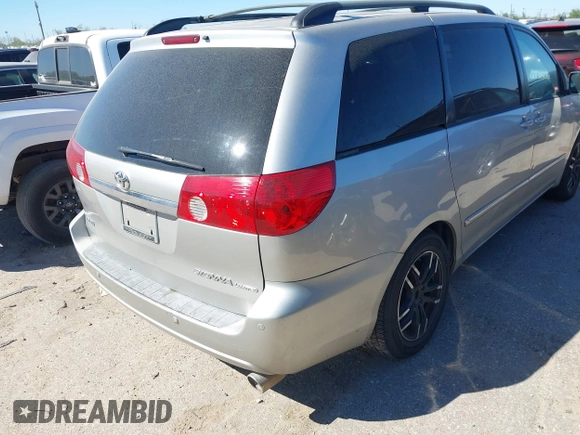 2006 Toyota Sienna XLE with VIN 5TDZA22C06S532006, listed as a IAAI auction lot 41842231 with 1 mi miles. Bid and sale history available at carsss.com. Image 4.