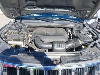 2011 Jeep Grand Cherokee Laredo with VIN 1J4RR4GG9BC714325, listed as a IAAI auction lot 41560915 with 153,372 mi miles and . Bid and sale history available at DreamBid. Image 10.