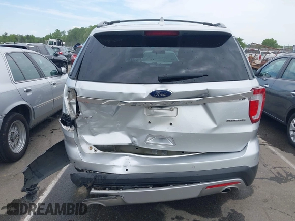 2016 Ford Explorer XLT with VIN 1FM5K7D86GGC98365, listed as a IAAI auction lot 42038692 with 155,552 mi miles. Bid and sale history available at carsss.com. Image 16.
