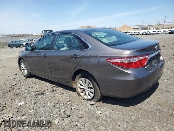 2015 Toyota Camry XLE with VIN 4T4BF1FKXFR493792, listed as a Copart auction lot 53697955 with 95,570 mi miles and Salvage Title. Bid and sale history available at carsss.com. Image 2.
