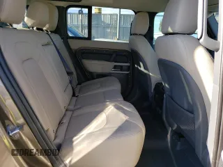 2024 Land Rover Defender S with VIN SALEJ7EU0R2275367, listed as a Copart auction lot 85565334 with 9,260 mi miles and Salvage title. Bid and sale history available at DreamBid. Image 11.
